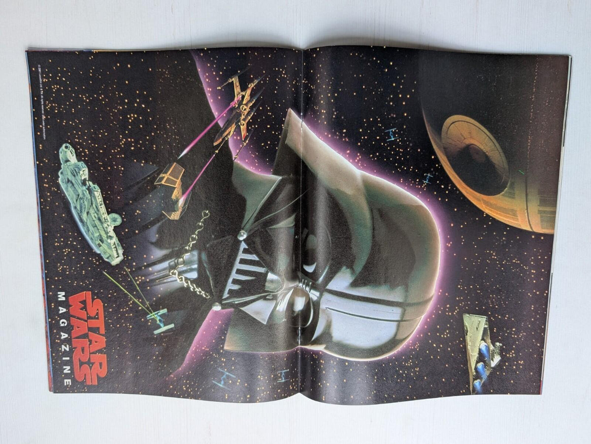 Star Wars: The Official Magazine No. 32 April 2001, Includes Darth Vader Poster