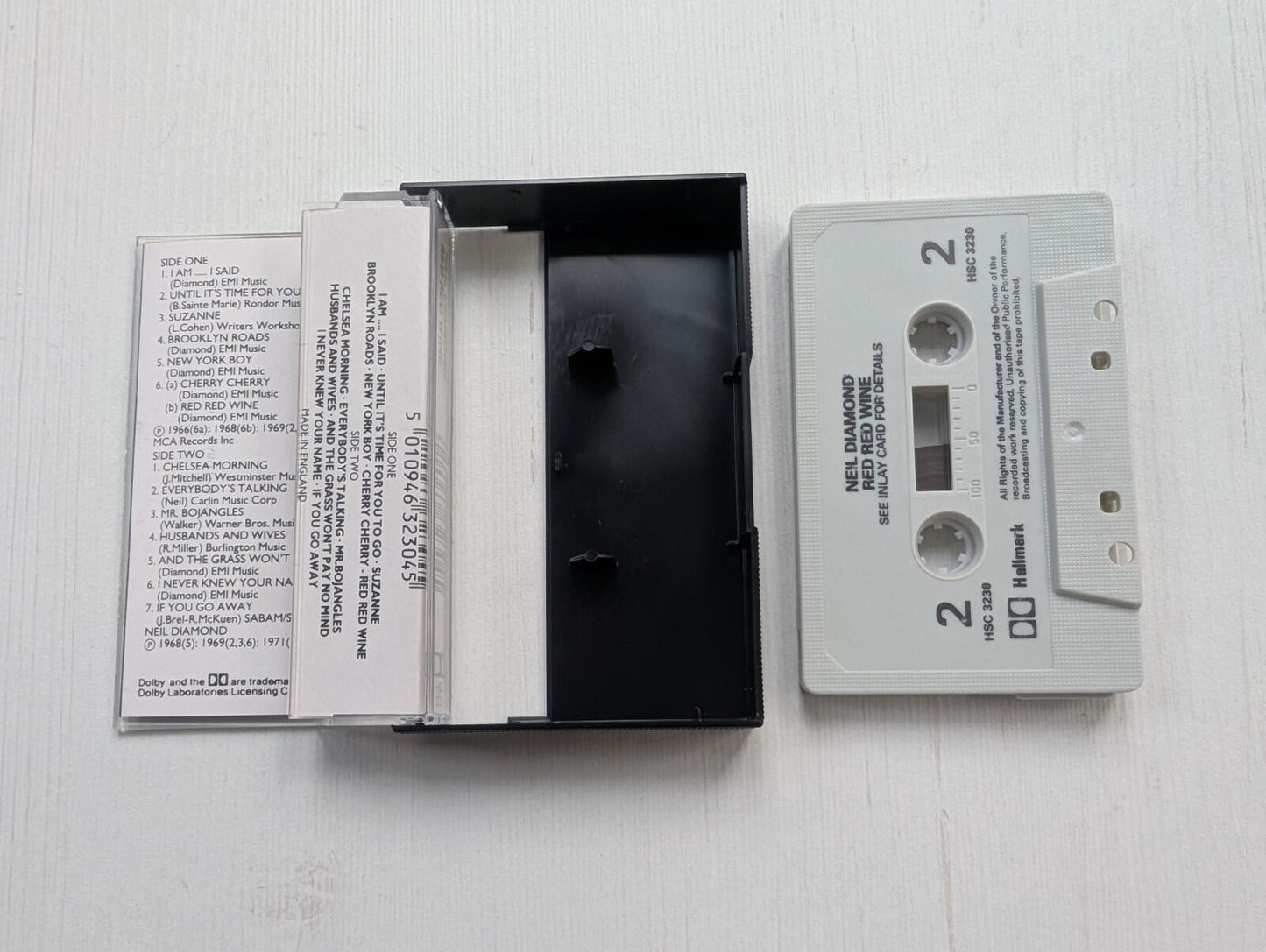 Neil Diamond - Red Red Wine - 1988 - MCA Cassette Tape