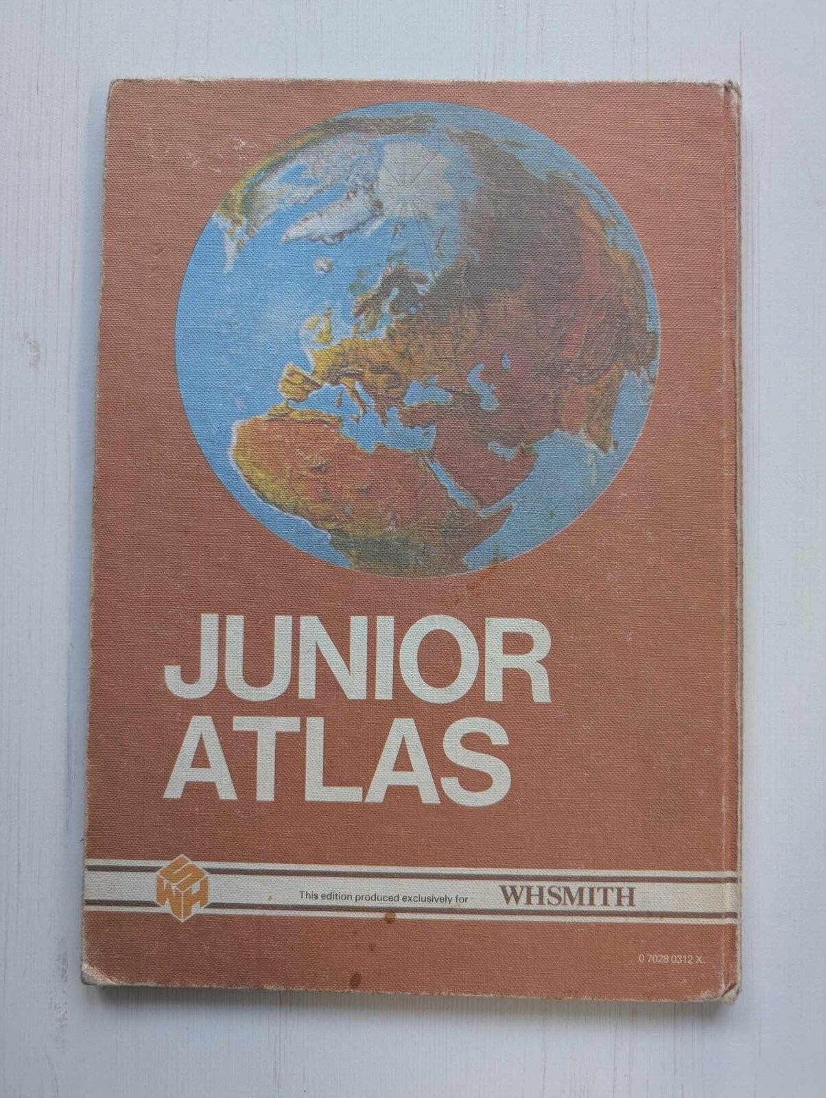 Junior Atlas - W H Smith Exclusive - 1979 - John Bartholomew Ltd