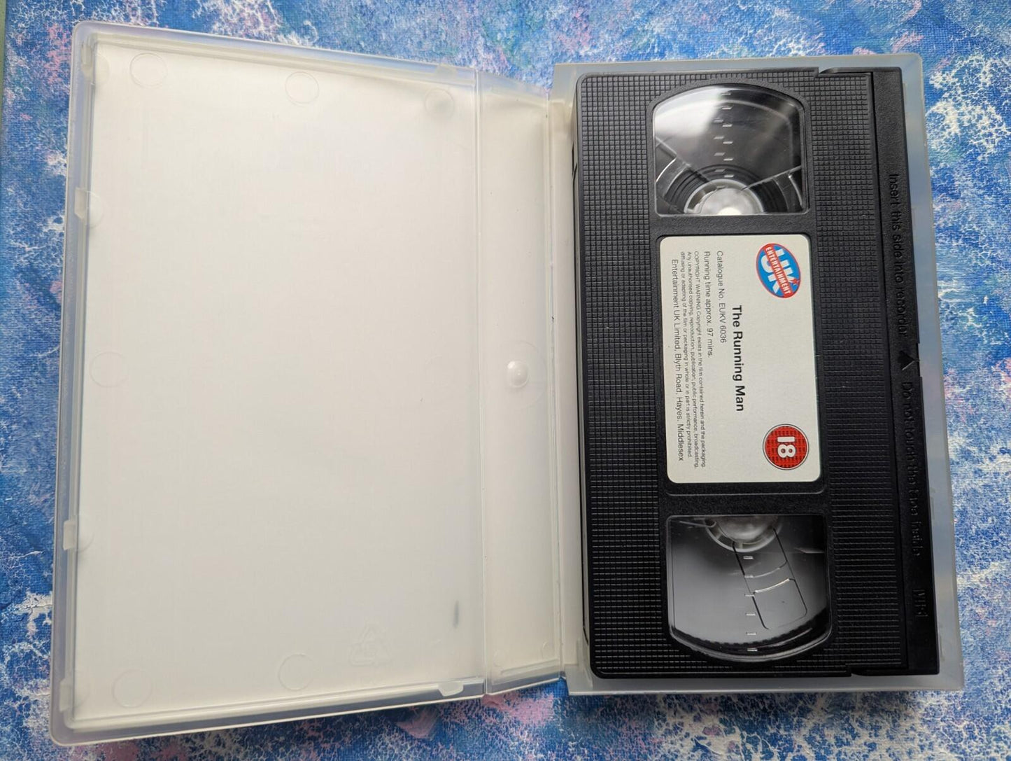 The Running Man - Arnold Schwarzenegger - 1987 - Starvision/Entertainment UK VHS