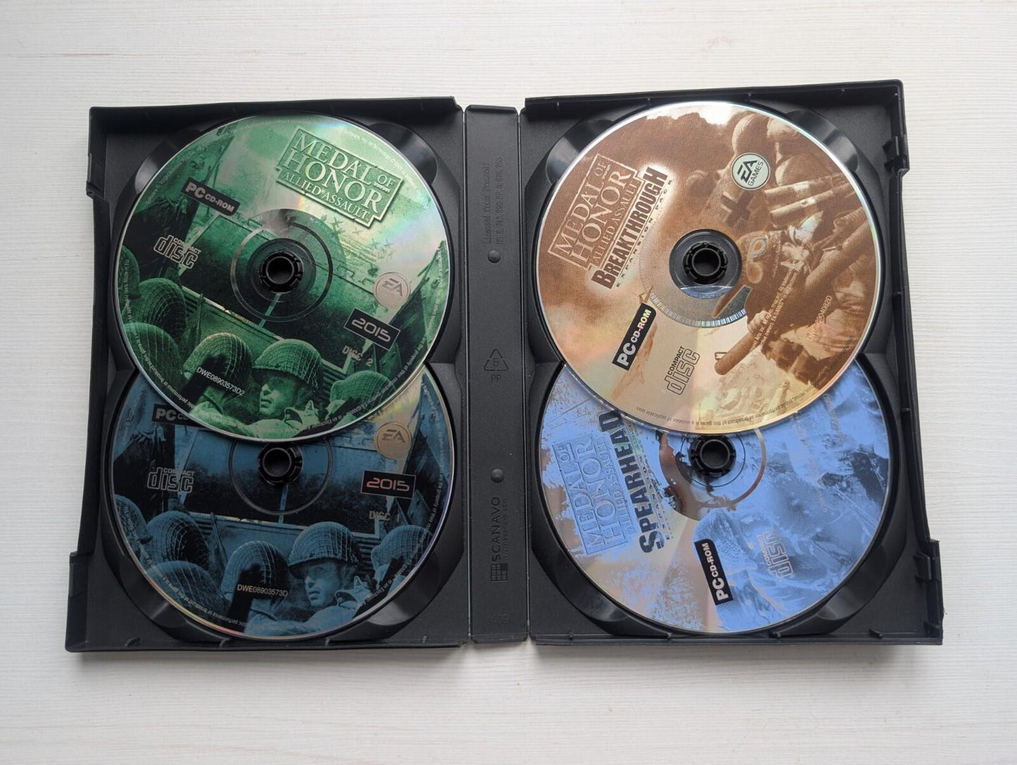 Medal of Honor: Allied Assault - War Chest - x4 Pc-Cds - 2004 - EA Games