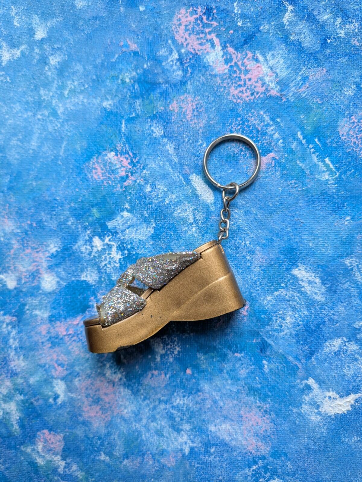 Vintage Gold Sparkly Wedge Platform Shoe Novelty Keyring/Keychain