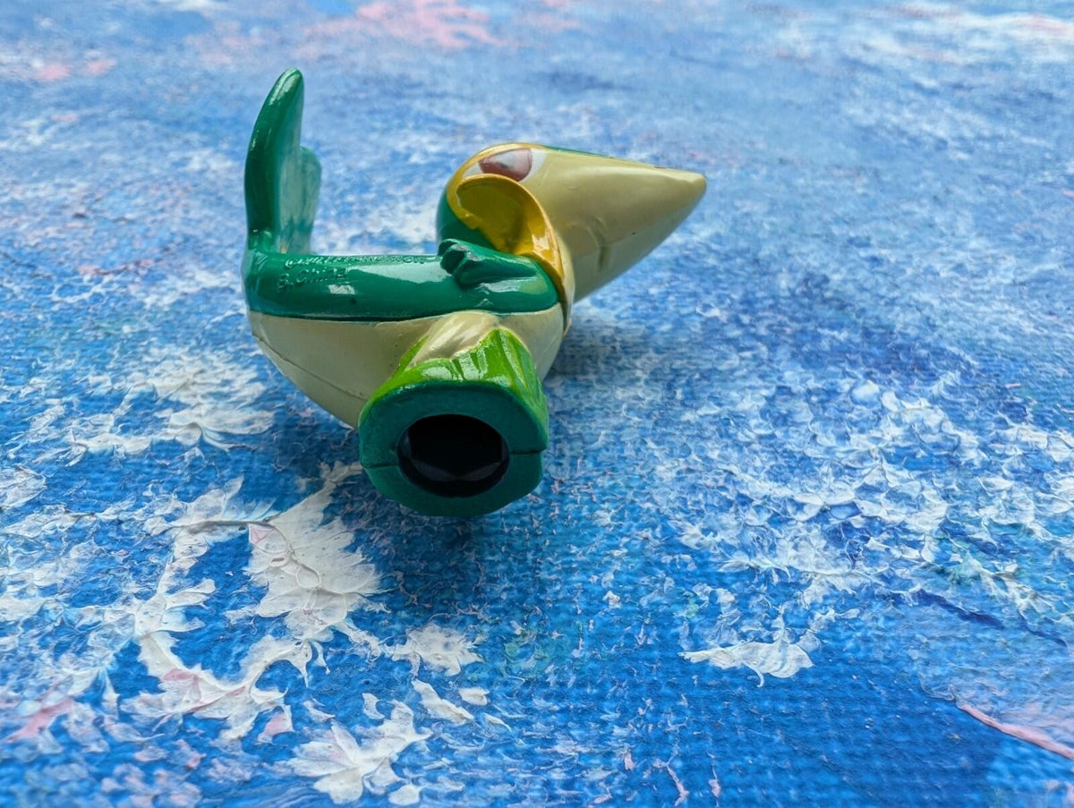 Snivy Pokemon Spin and Go Figure - 2011 - Bandai/Nintendo