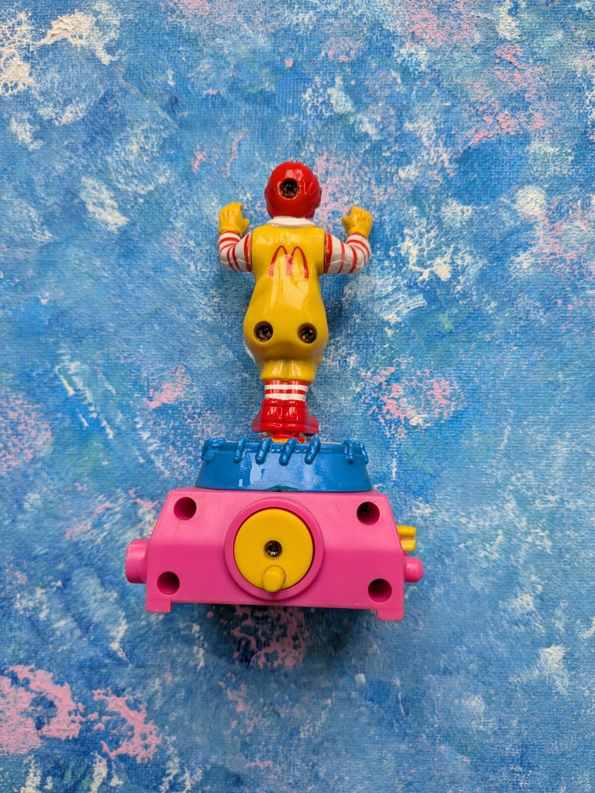 Ronald McDonald on Trampoline Happy Meal Twisting Sports - 1993 - McDonalds