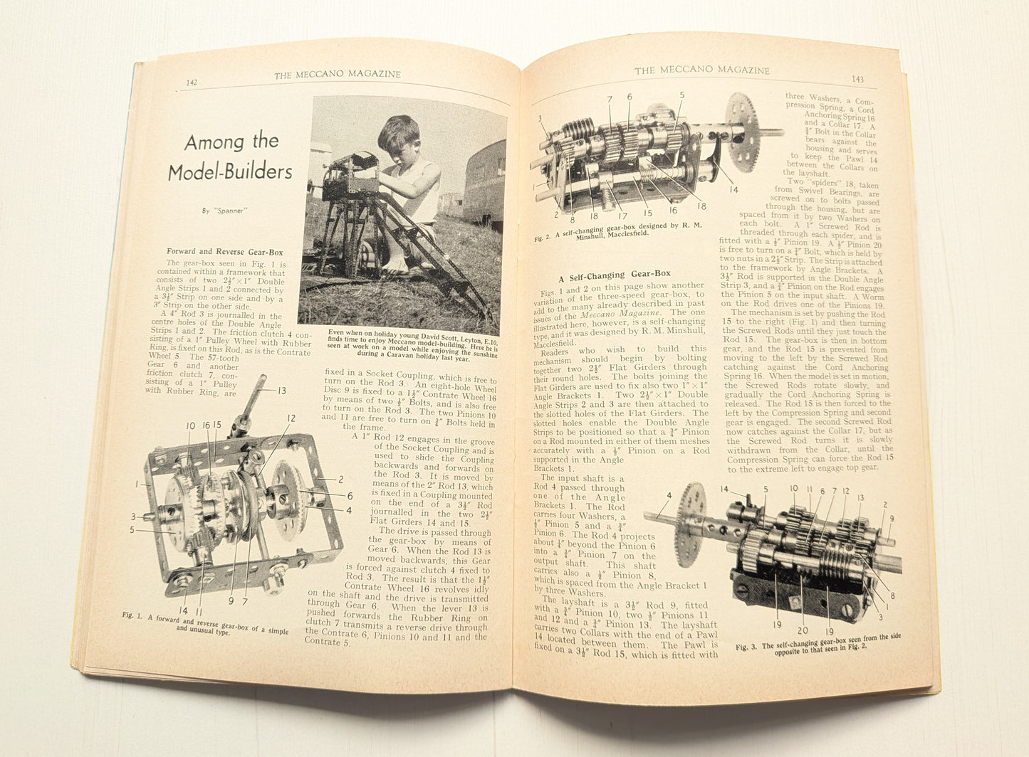 Meccano Magazine Vol. XLV No. 3 - March 1960
