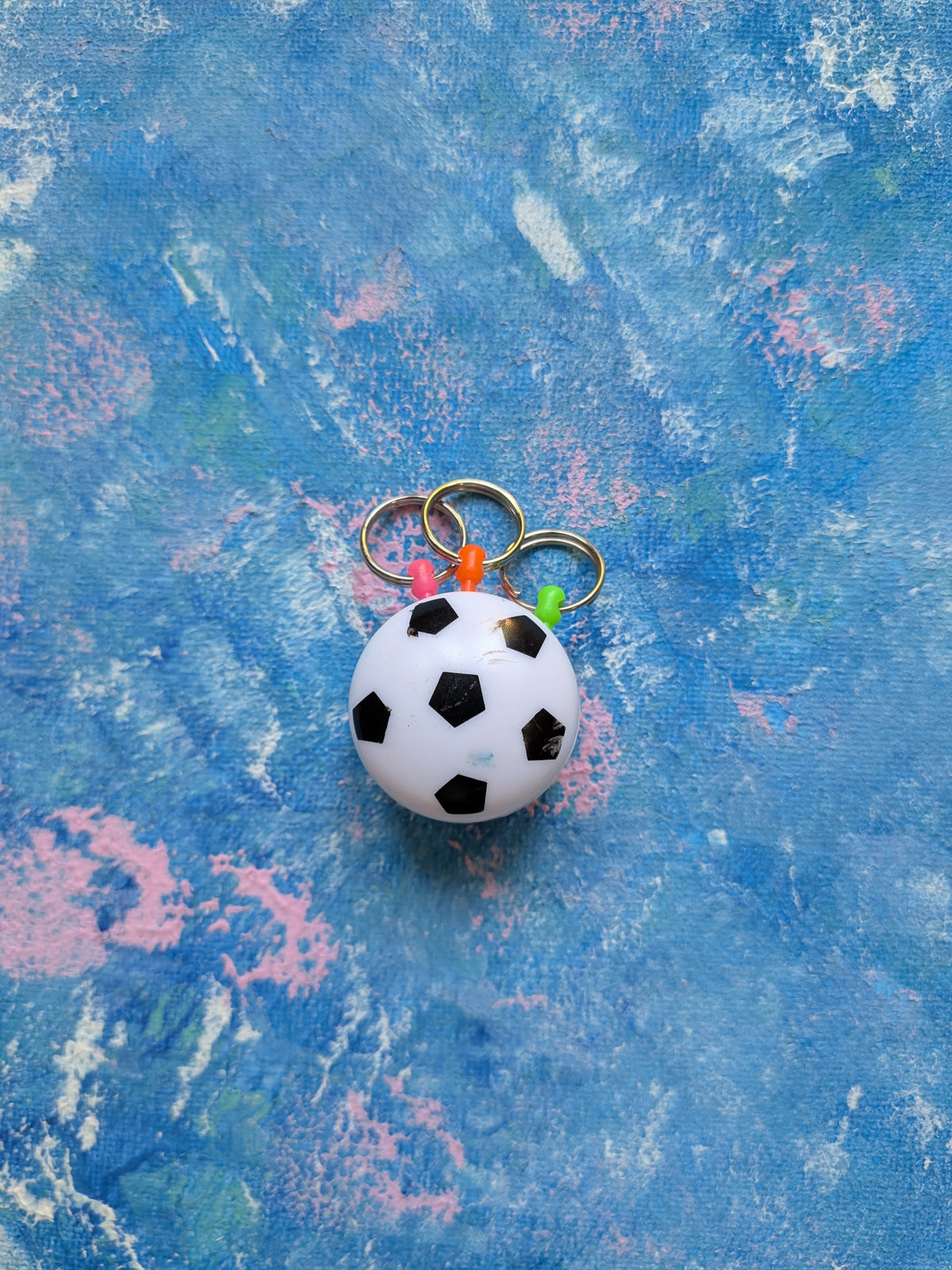 Vintage Football/Soccer Ball Plastic Novelty Keyring/Charm