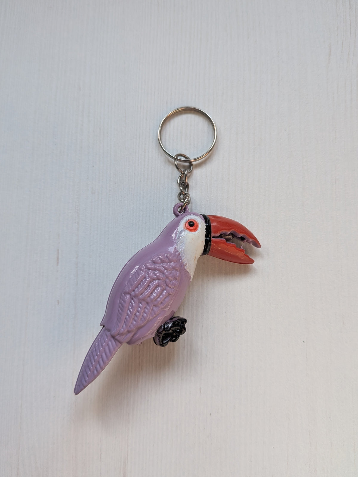 Vintage Lilac Toucan Bird Plastic Retro-Style Novelty Keyring