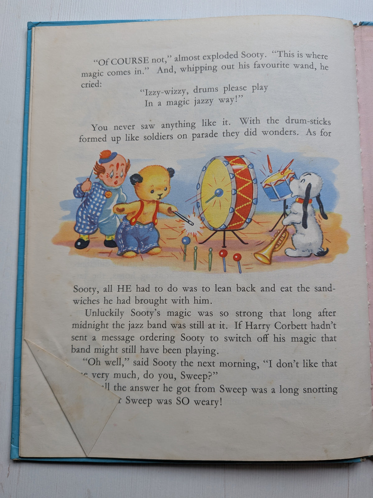 Sooty's Book of Stories & Songs - 1955 - Birn Brothers Ltd