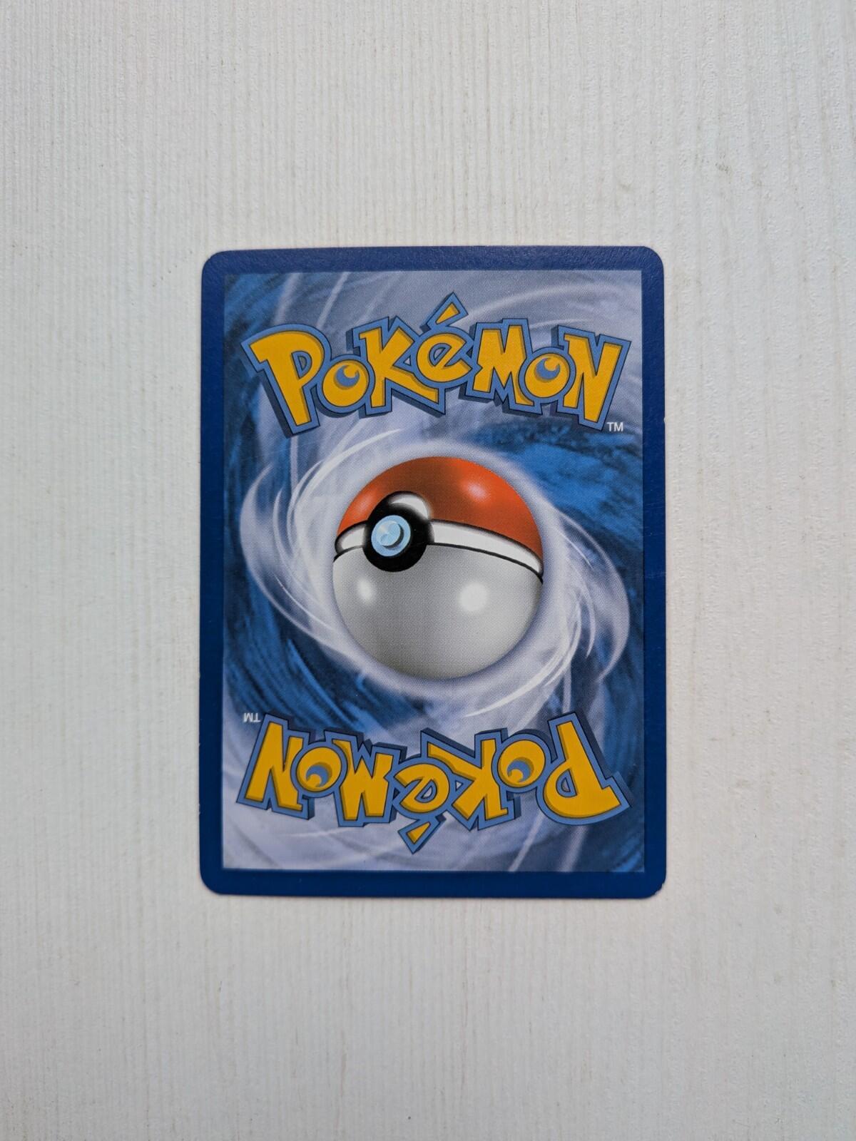 Zebstrika 42/114 Reverse Holo - 2011 - Black & White