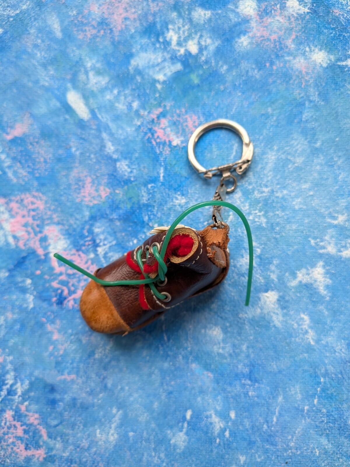 Vintage Mini Brown Leather Shoe With Daisy Novelty Keyring