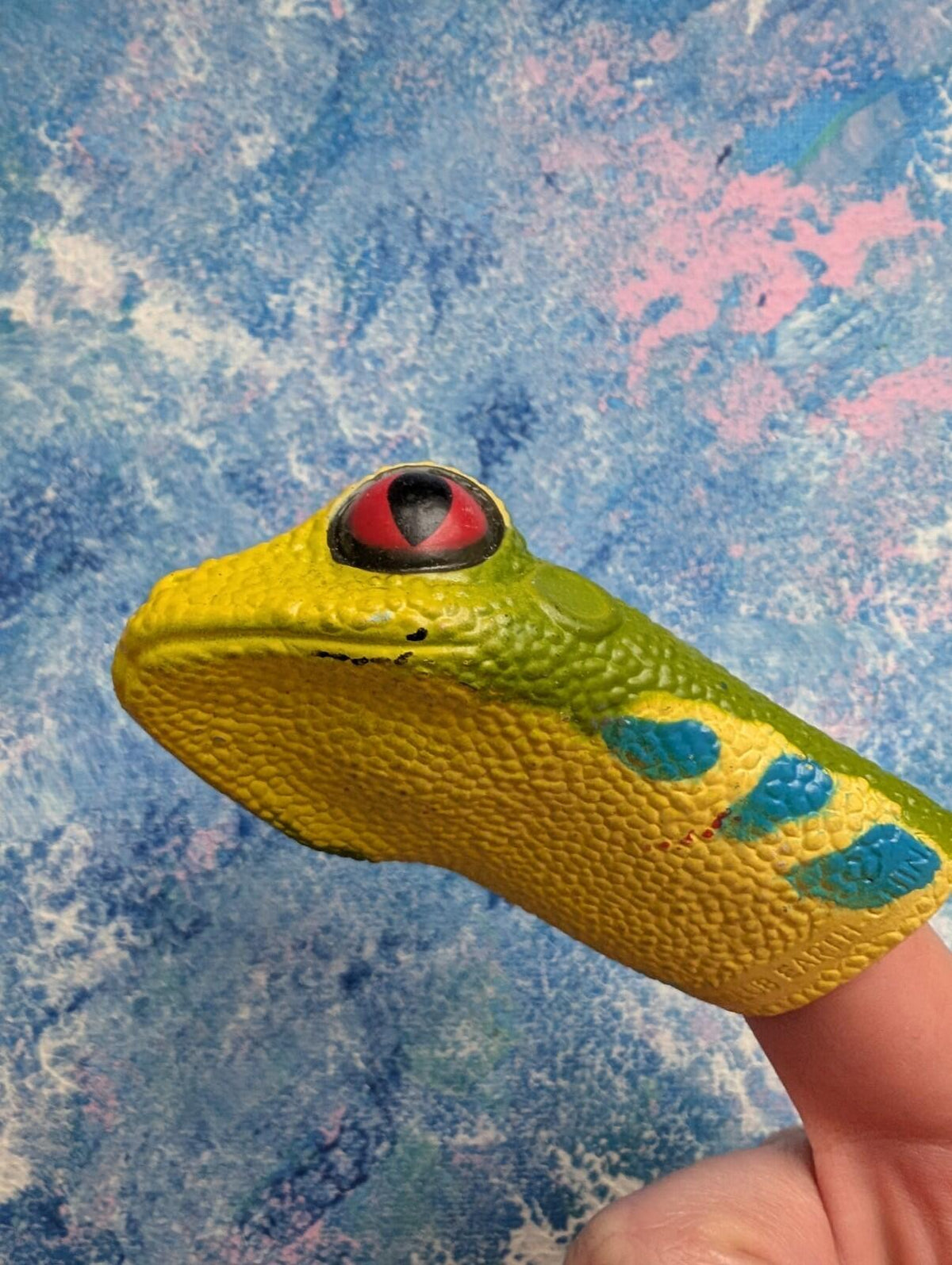 Lizard Finger Puppet - 1998 - Club Earth