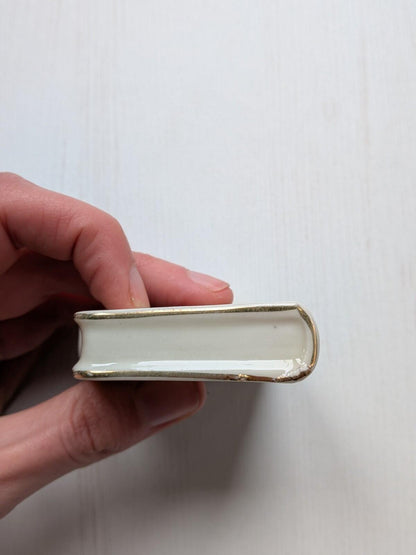 Carlton China Small Book Ornament - Guildford Crest