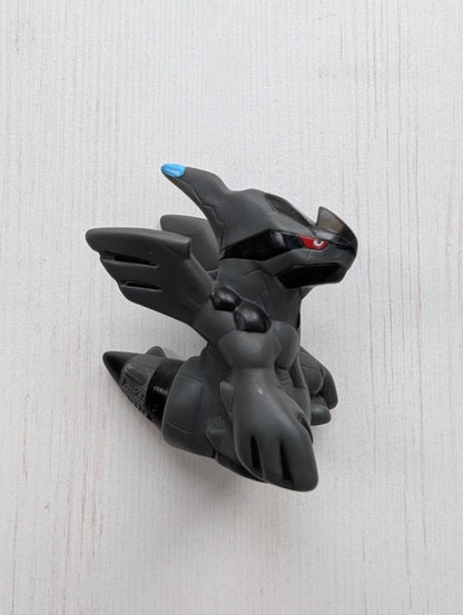 Zekrom Pokemon Small Figure/Finger Puppet - 2010 - Nintendo/Bandai