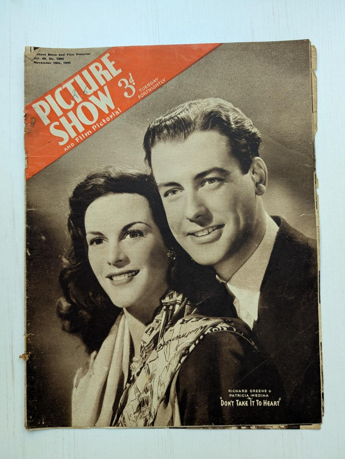 Picture Show Vol. 49 No. 1250 November 18th 1944, Richard Greene/Patricia Medina