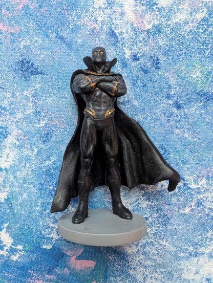 Black Panther Small Figure on Base - Marvel/Disney