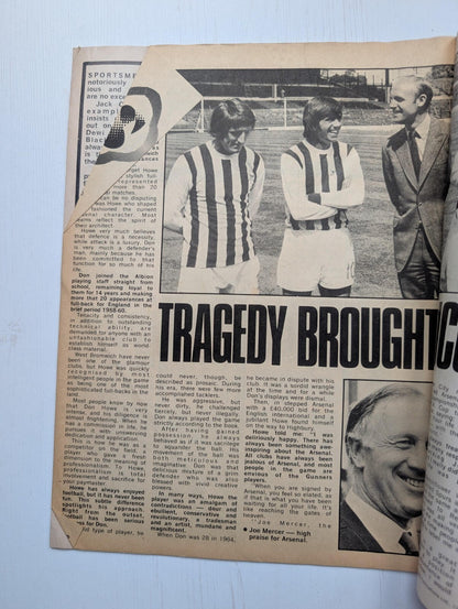 Striker No. 88 11th September 1971 - Banner Press Ltd - Charlie Cooke/Chelsea
