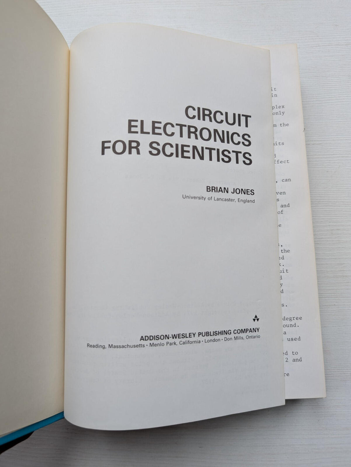 Circuit Electronics For Scientists by Brian Jones - 1974 - Addison-Wesley