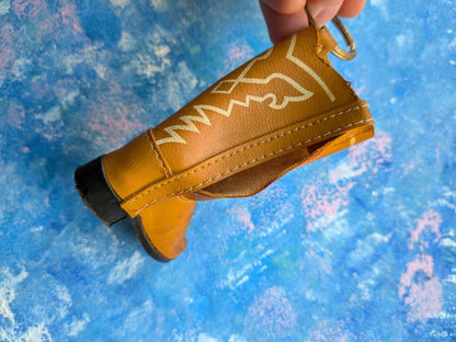 Vintage Retro-Style Cowboy Boot Leather Look Novelty Keyring