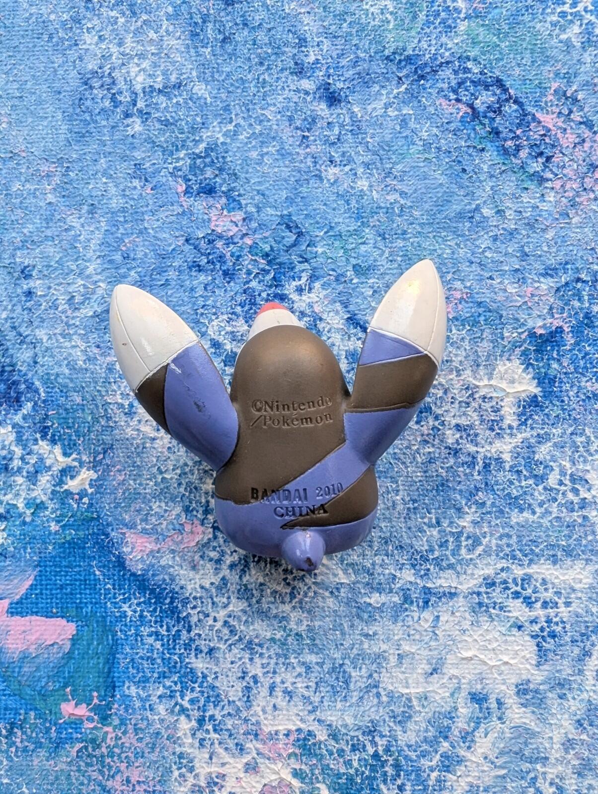 Drilbur Pokemon Small Figure/Finger Puppet - 2010 - Nintendo/Bandai