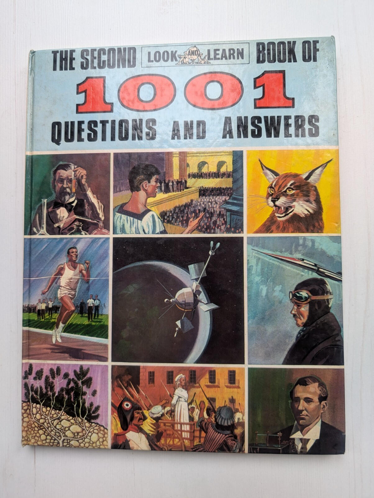 The Second Look and Learn Book of 1001 Questions and Answers - 1968