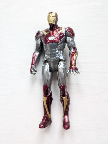 Iron Man Mark 4 Armour Action Figure - 2017 - Hasbro