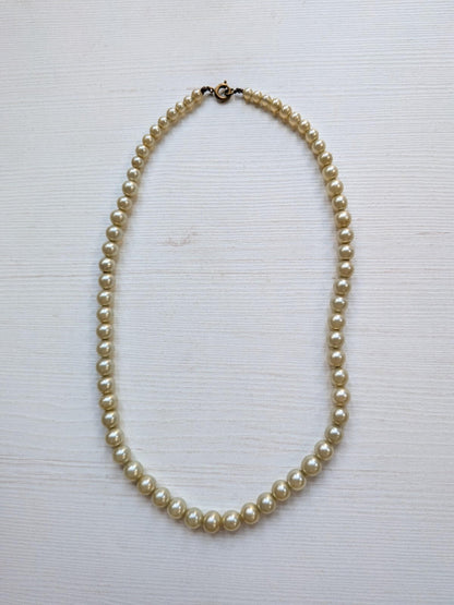 Vintage Faux Pearl Beaded Small Necklace/Choker - Coquette-Style Jewellery