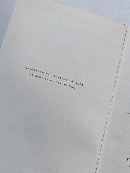 Swiss Family Robinson/Robinson Crusoe 2-In-1 Book - 1963, Companion Library