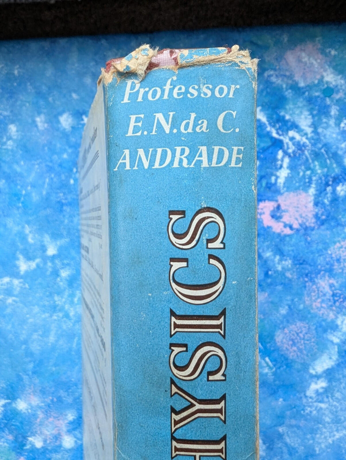 An Approach To Modern Physics by E.N. Da C. Andrade - 1960 - G Bell & Sons Ltd