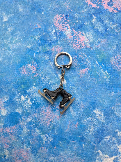 Vintage Miniature Ice Skates Retro-Style Novelty Keyring