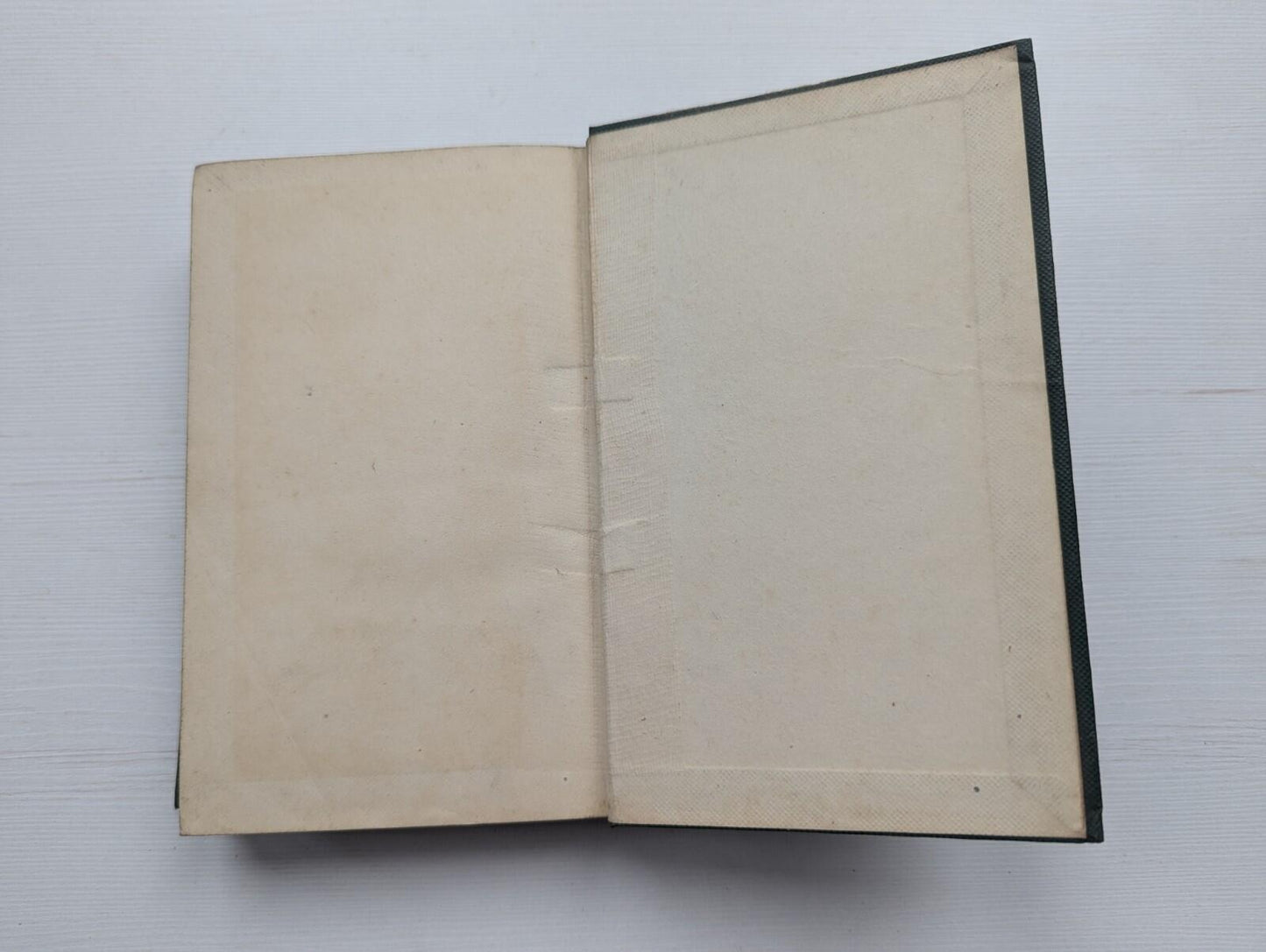Lessons in Elementary Physiology by Thomas H. Huxley - 1905 - Macmillan & Co Ltd