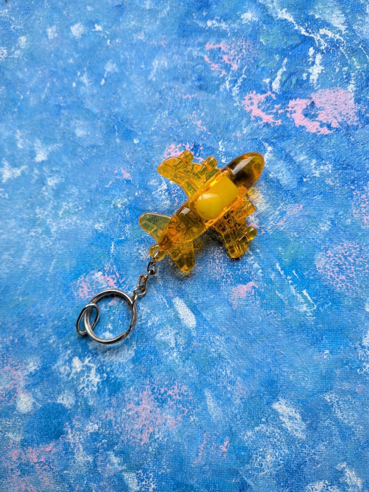 Vintage Orange Plastic Novelty Airplane Retro Keyring/Keychain