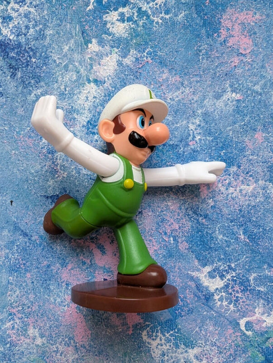 Super Mario Bros Luigi McDonalds Toy - 2018 - Nintendo
