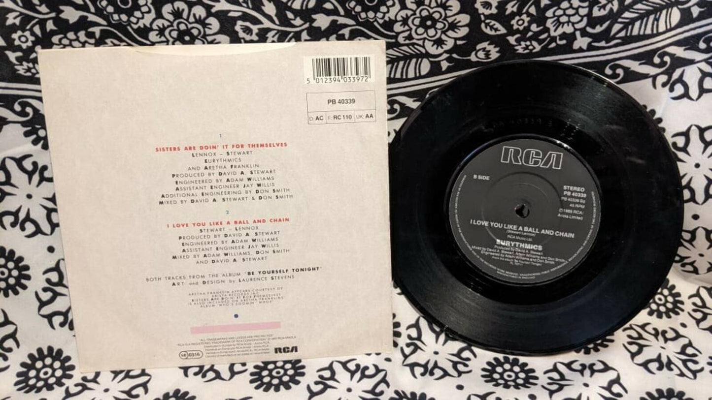 Eurythmics & Aretha Franklin - Sisters Are Doin' It For Themselves 7" Vinyl