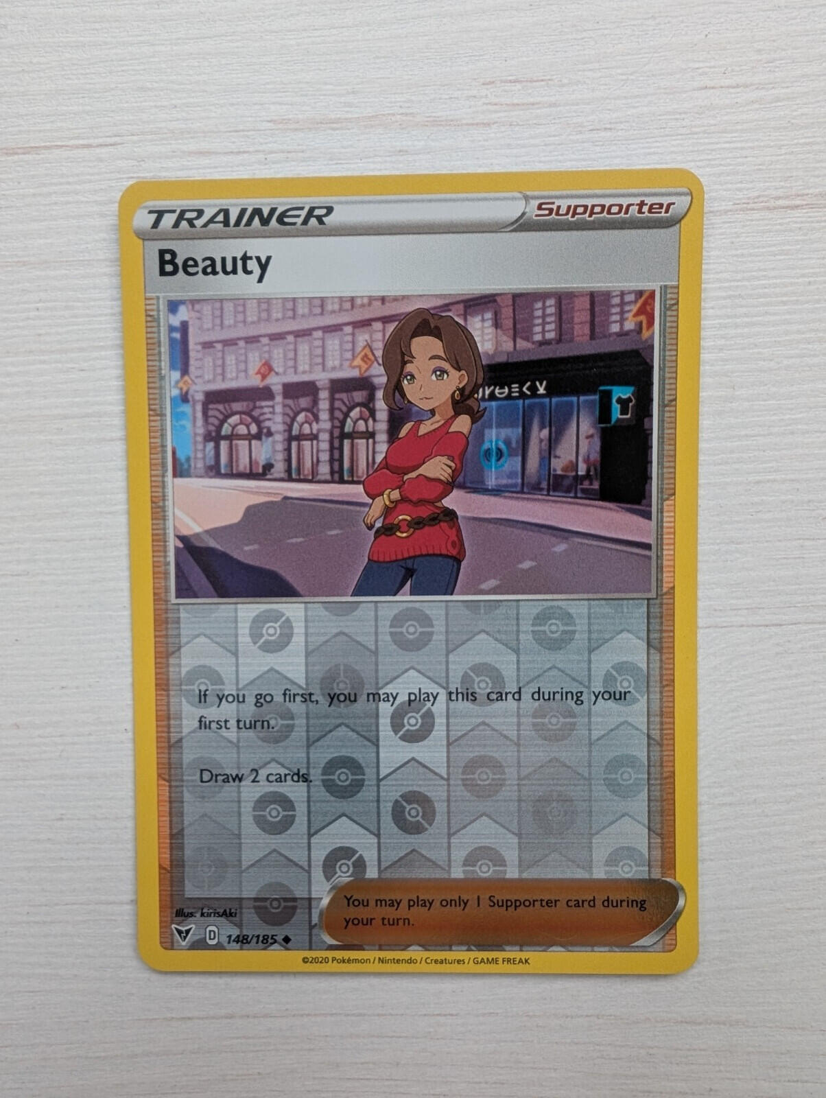 Beauty 148/185 Reverse Holo - 2020 - Vivid Voltage