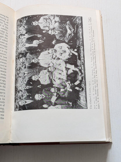 Winds of Change 1914-1939 by Harold Macmillan - 1966 - Macmillan & Co Ltd