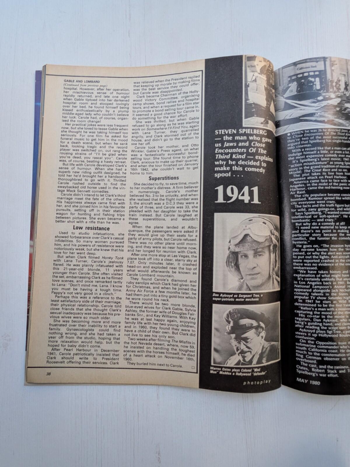 Photoplay Film & TV Scene May 1980 - Jane Fonda/Omar Sharif/Burt Reynolds + More