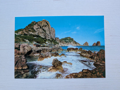 Vintage Italian Postcard - Capri Marina Piccola - GM Milano DEP.