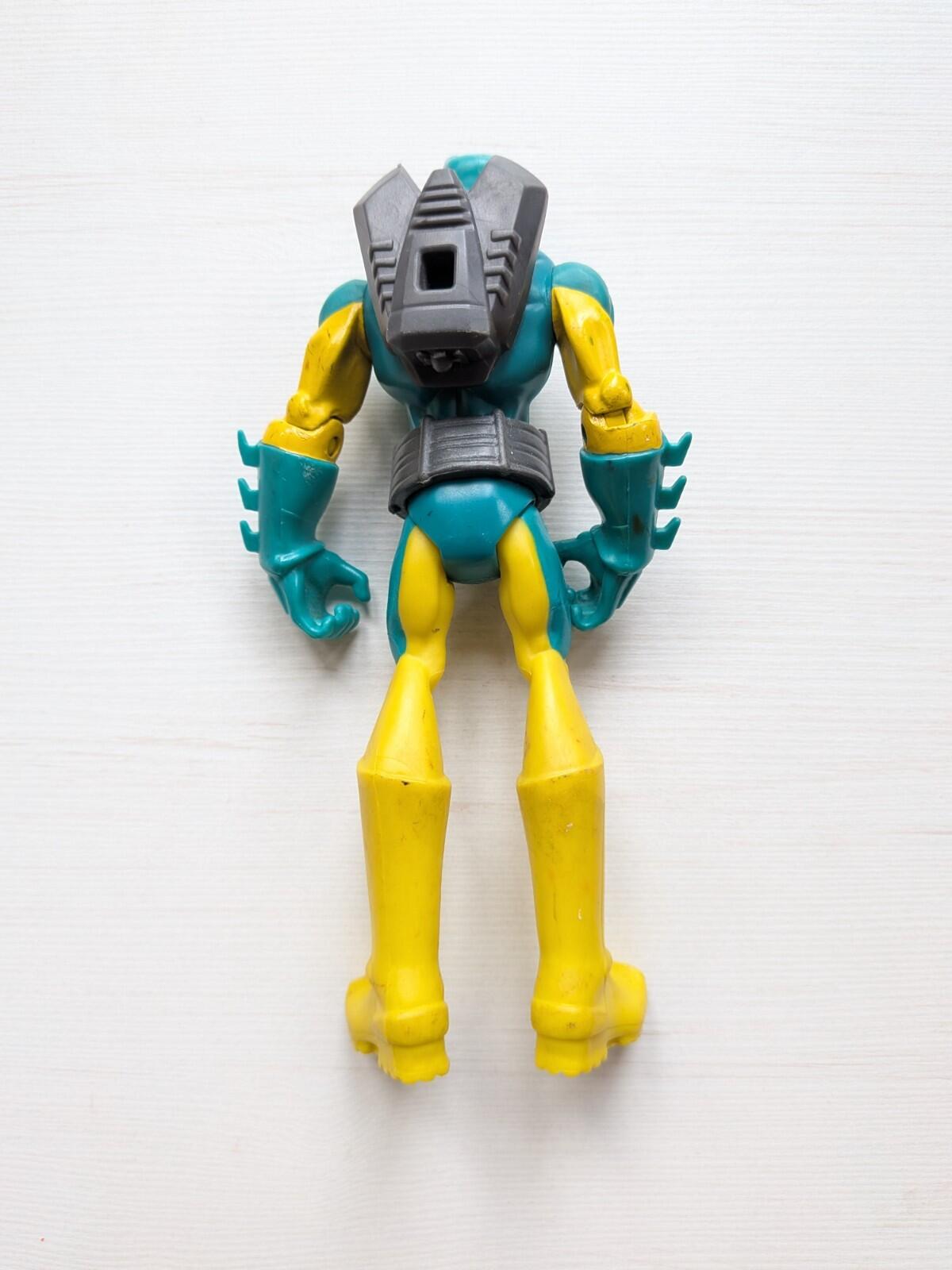 DC Universe Power Attack Swamp Strike Batman Green/Yellow Suit - 2011