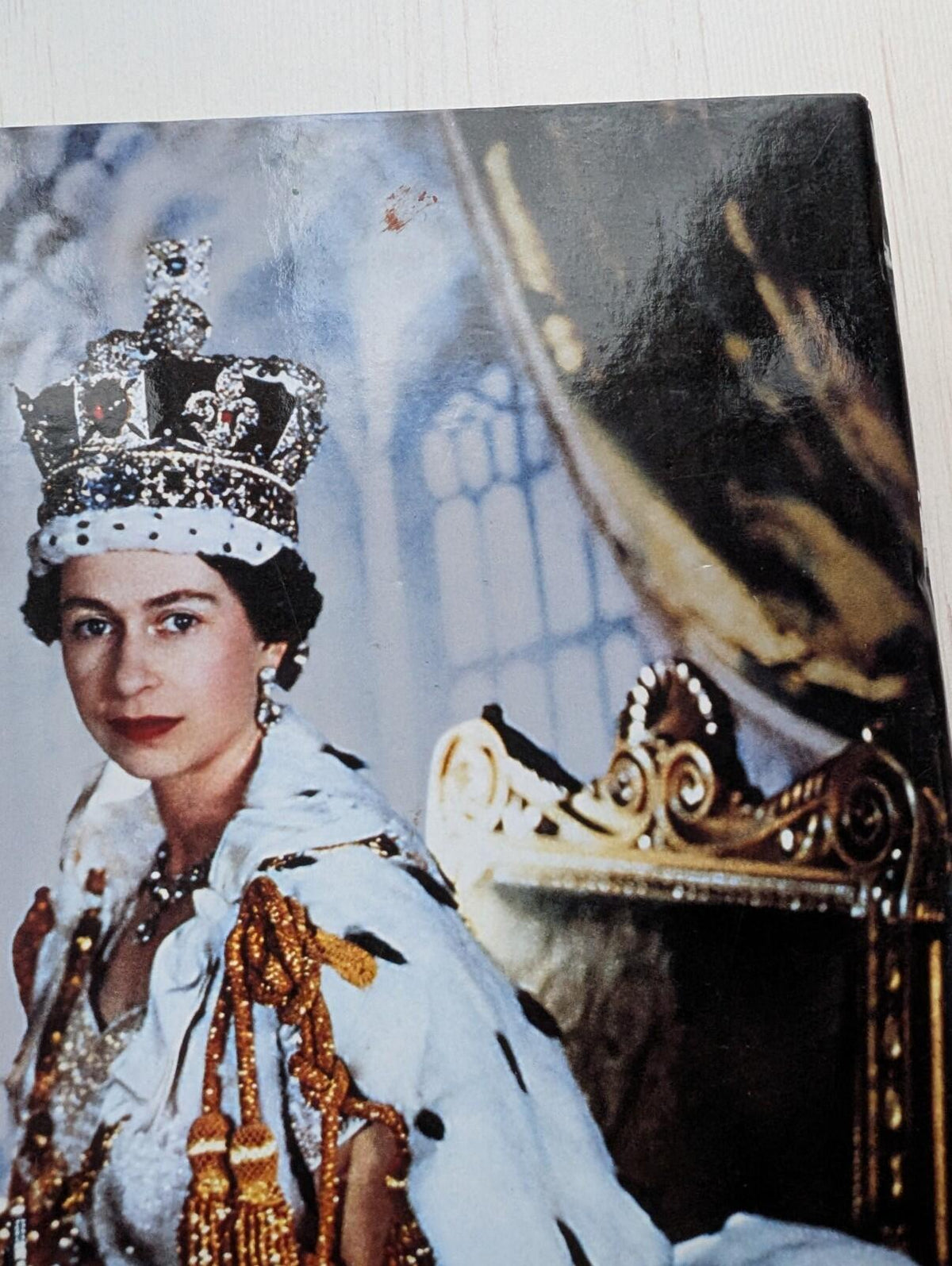 The Treasures of Queen Elizabeth by Tim Ewart - 2012 - Carlton Books Ltd