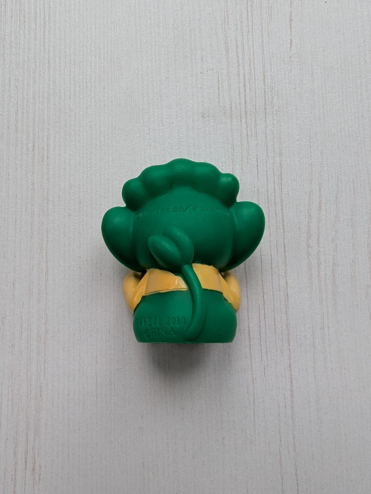 Pansage Pokemon Small Figure/Finger Puppet - 2010 - Nintendo/Bandai