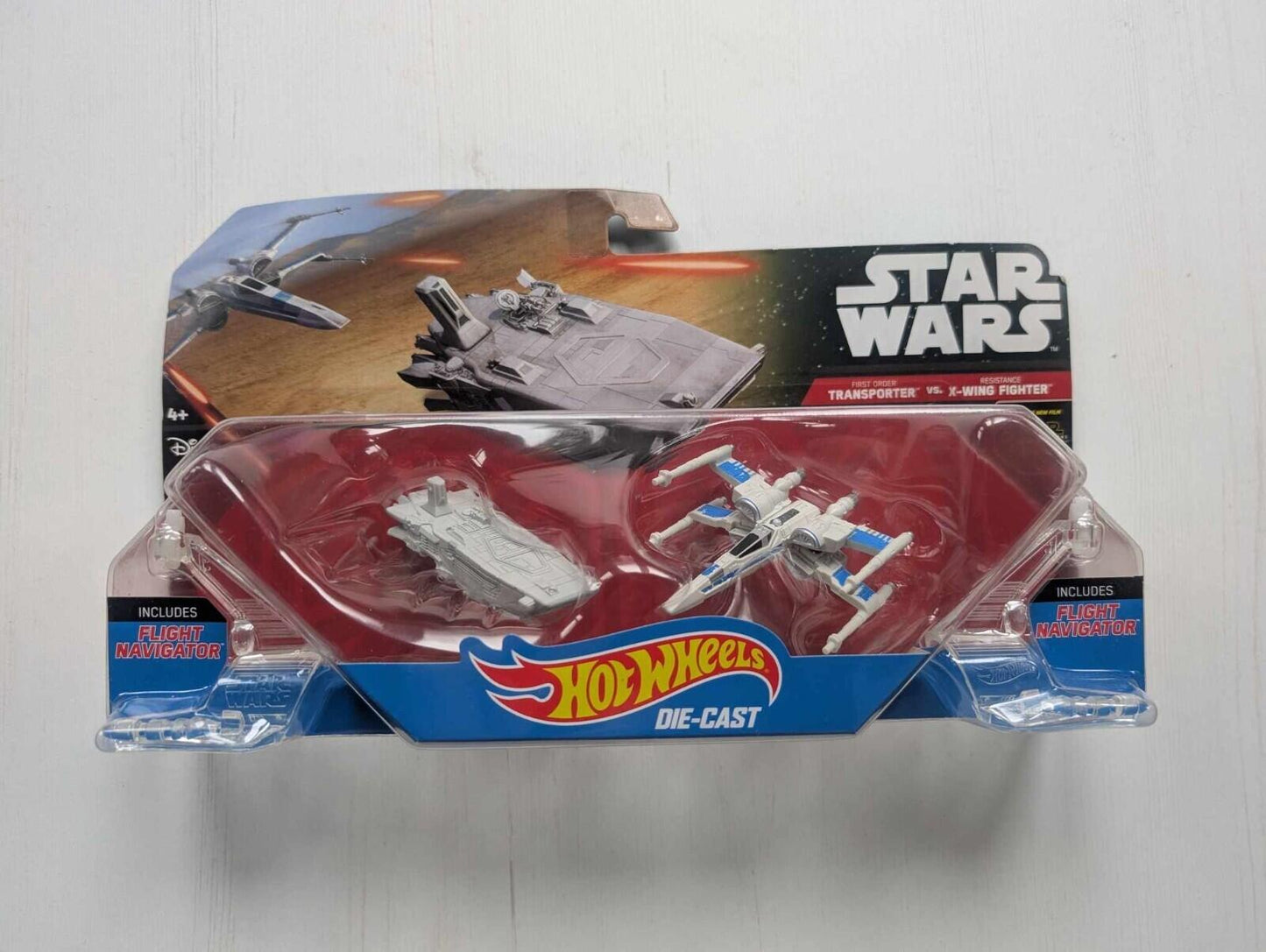 Star Wars Hot Wheels First Order Transporter vs Resistance X-Wing Fighter