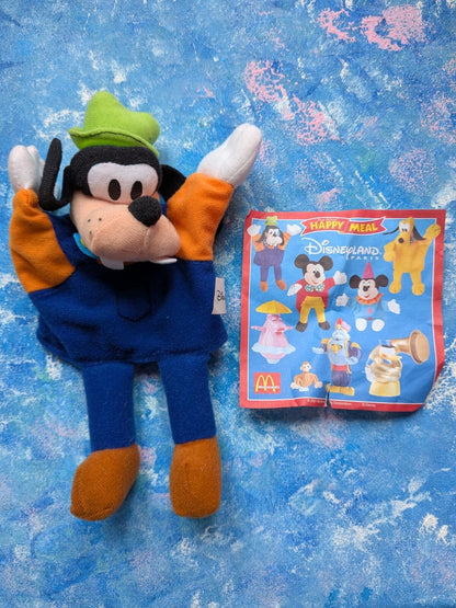 Goofy Hand Puppet Happy Meal Toy - 2001 - Disney/McDonalds