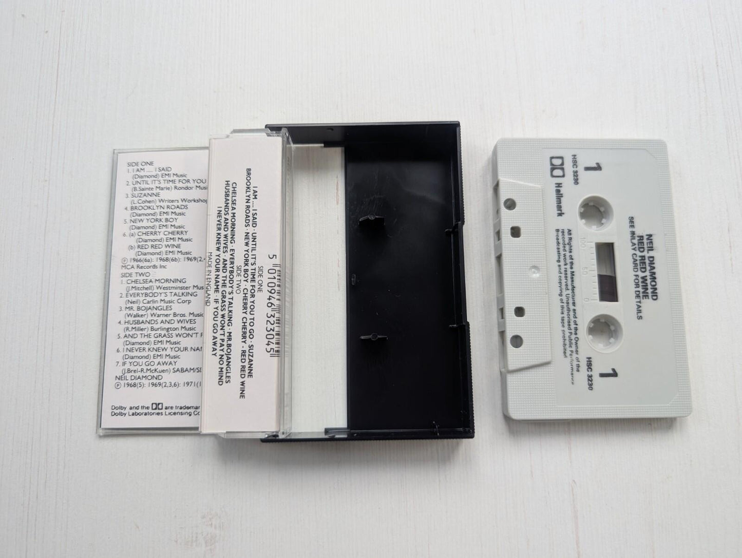 Neil Diamond - Red Red Wine - 1988 - MCA Cassette Tape