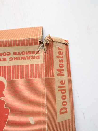 Vintage Doodle Master Drawing Toy - 1960 - Oscar Du Jouet