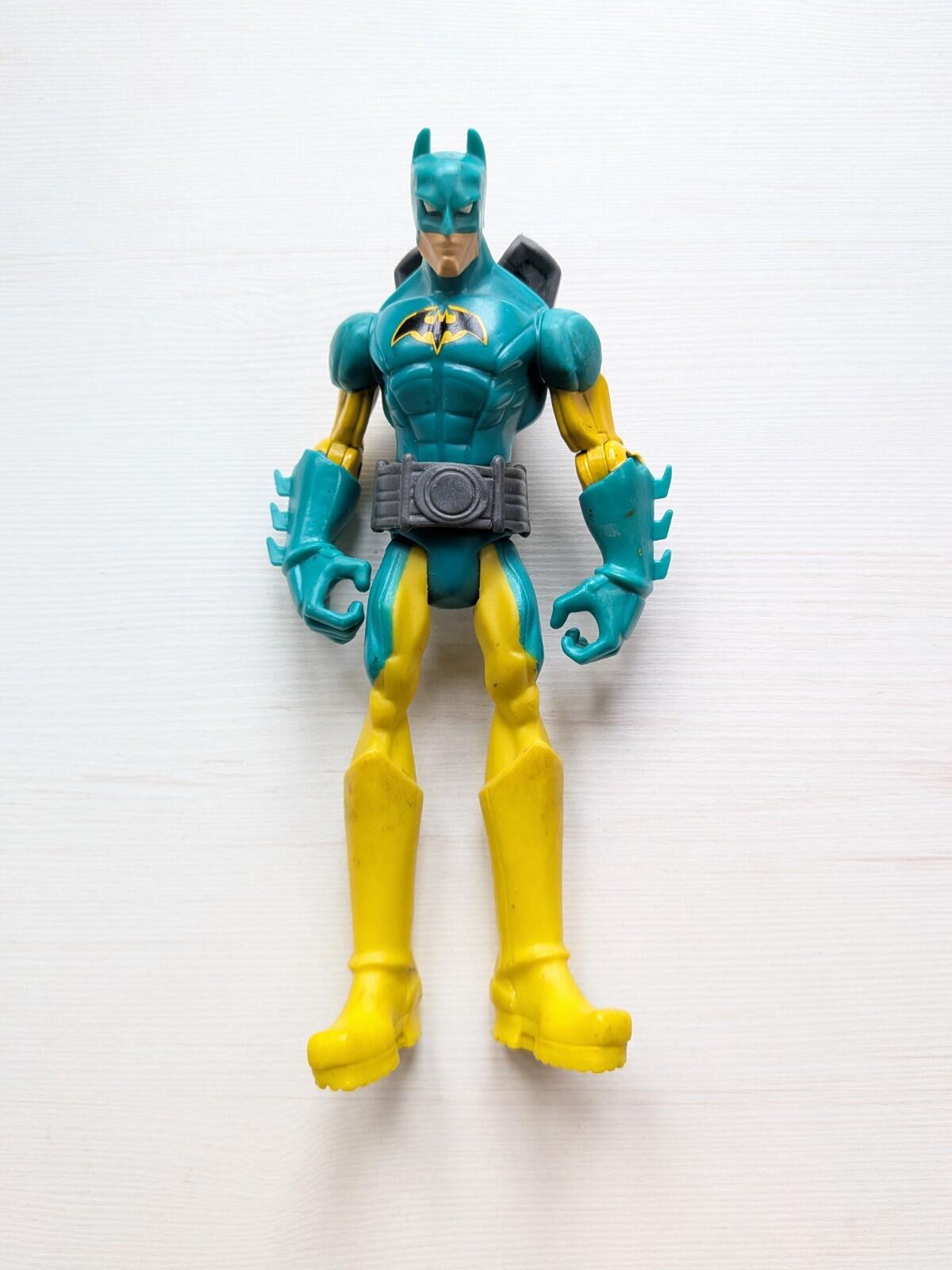 DC Universe Power Attack Swamp Strike Batman Green/Yellow Suit - 2011