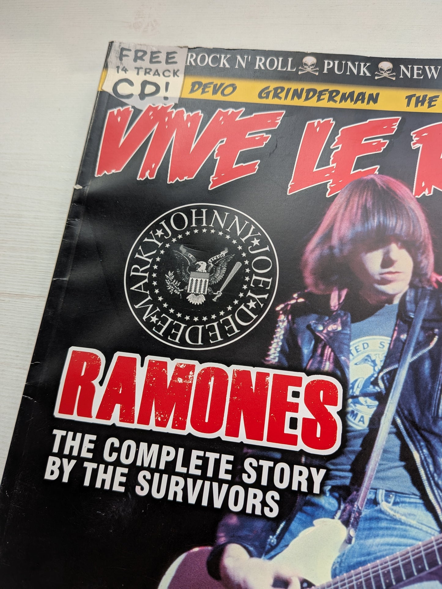 Vive Le Rock Magazine Issue 1 - First Issue - 2010 - Ramones Cover