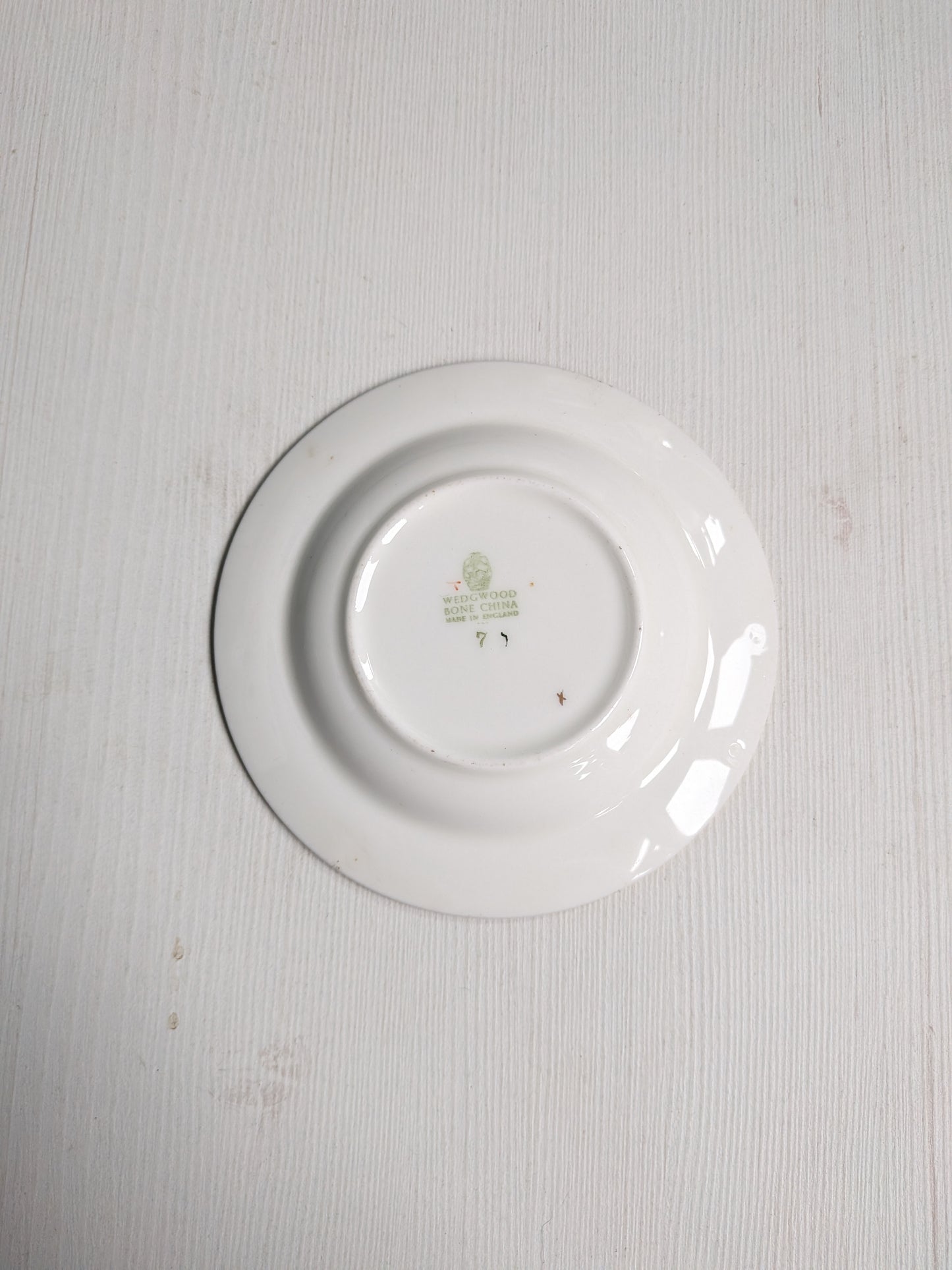 Vintage Wedgwood Devon Sprays Gold Edge Bone China Saucer - Made in England
