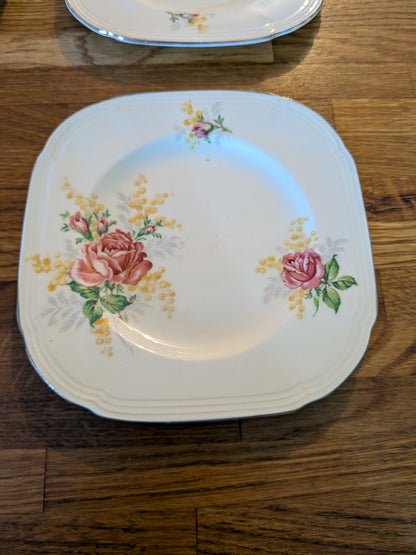 x6 Vintage Alfred Meakin Cream English Rose Saucers/Side Plates