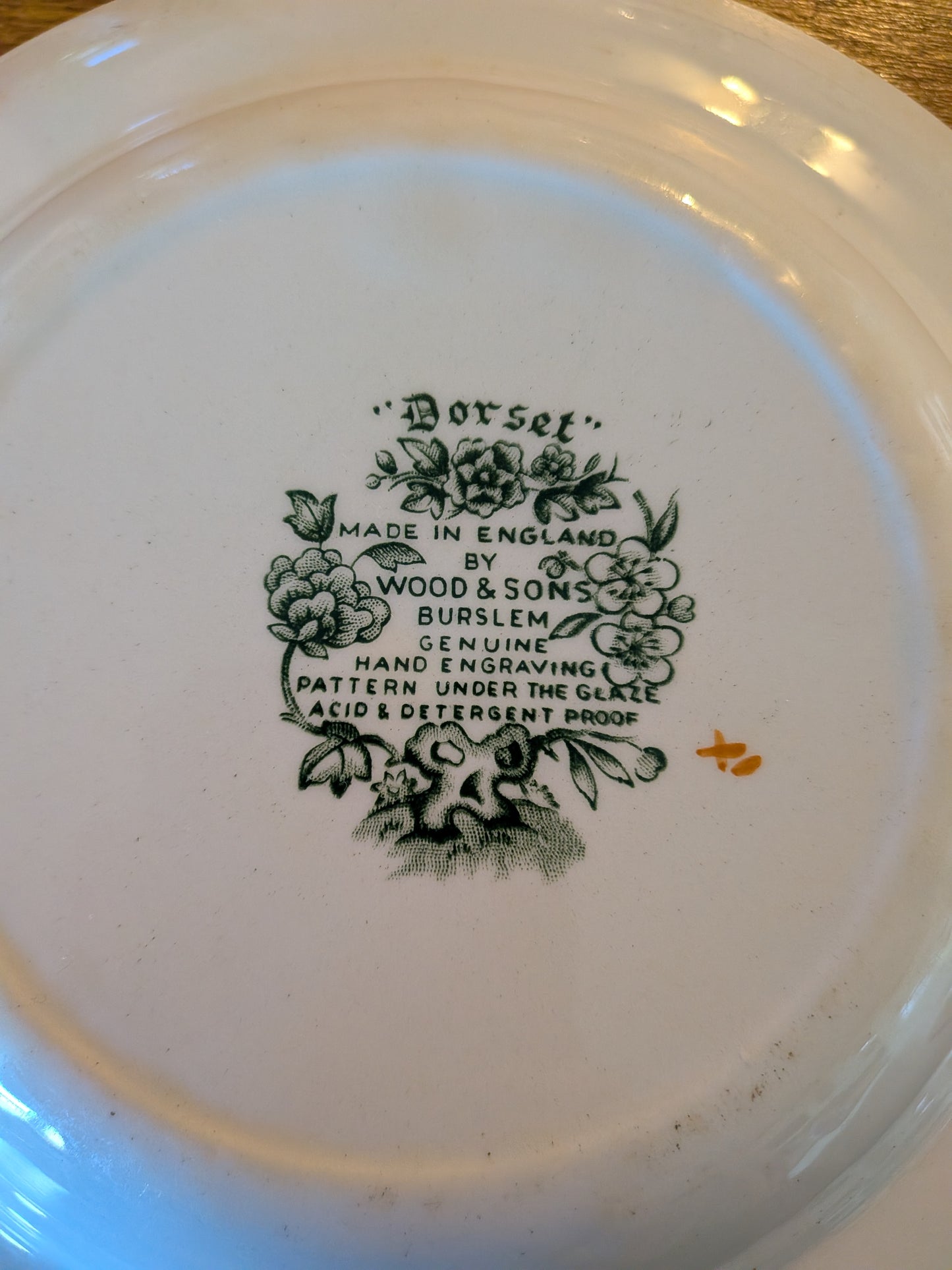 x2 Vintage Wood & Sons Dorset Pattern Plates - Made in England