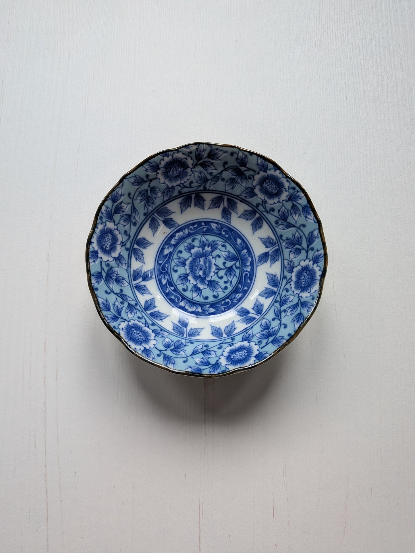 Vintage Japanese Arita Ware Blue/White Floral Ceramic Trinket Dish